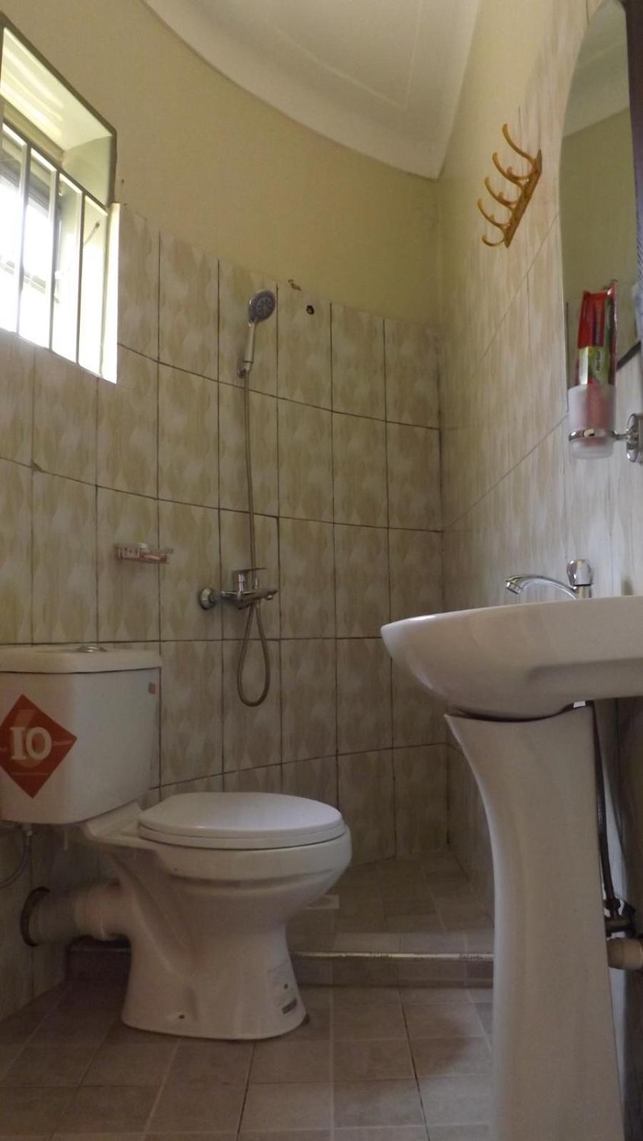 Lodge Antique Kabale