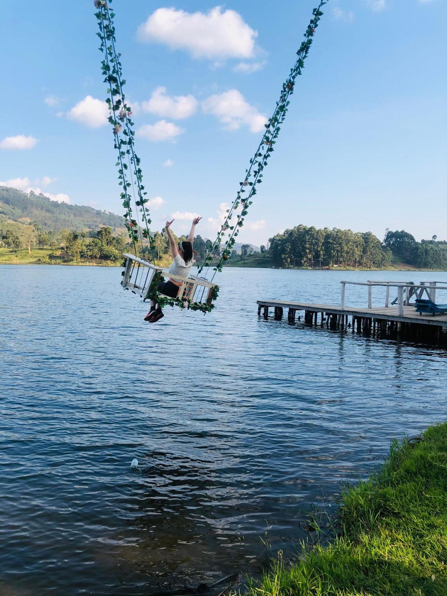 Lodge Antique Kabale
